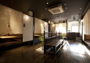 炭火焼肉　虎至　本店